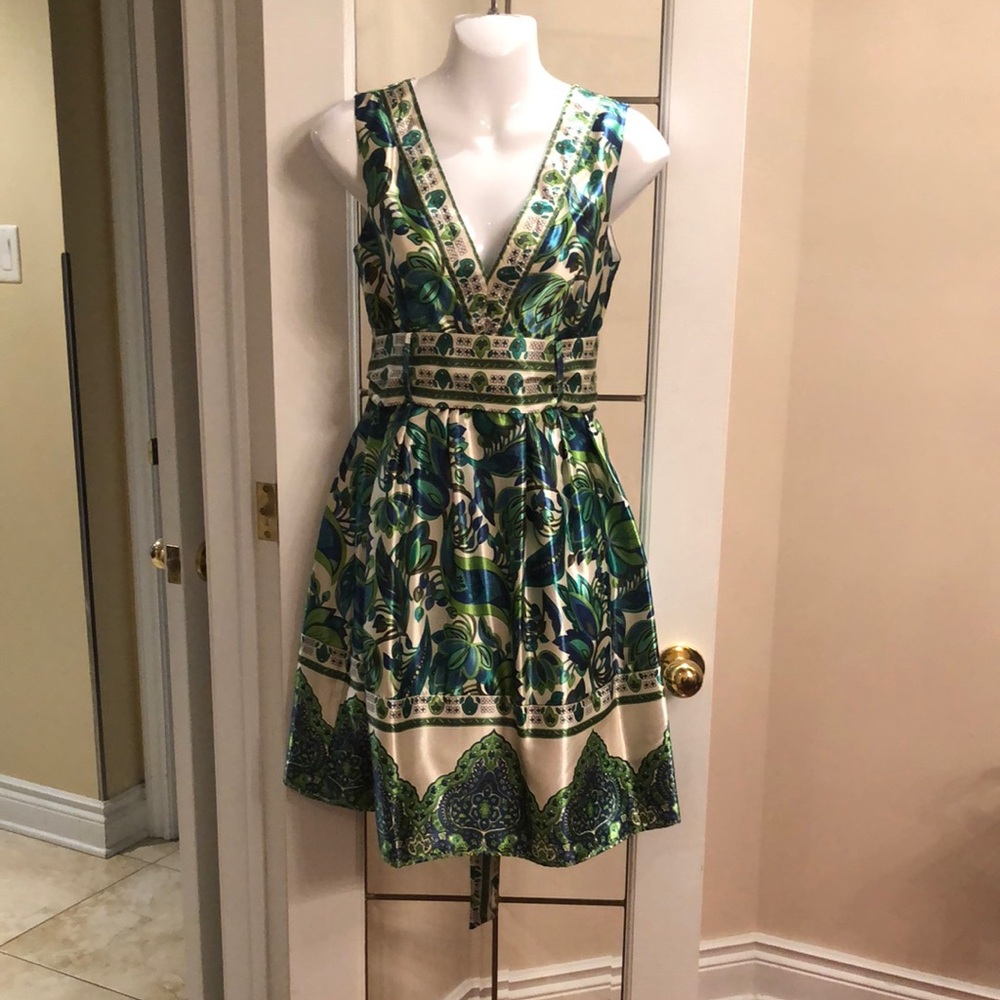 Floral V-Neck Green Print A-Line Dress